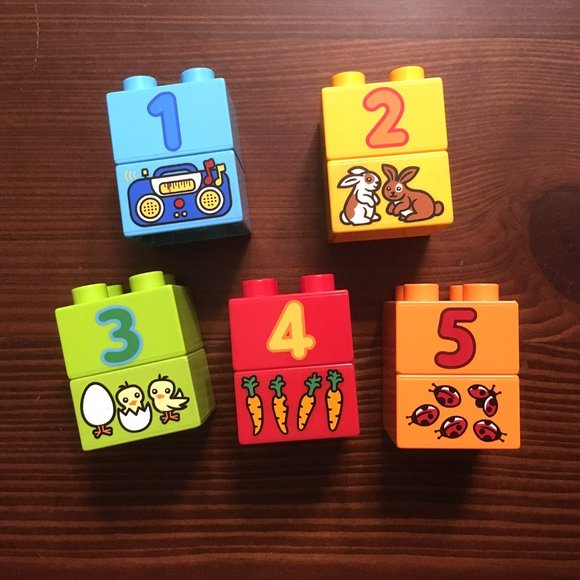 Duplo spring-themed counting bricks - Picture 1 of 8